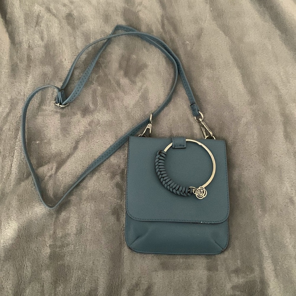 Light Blue Thin Strap Purse!